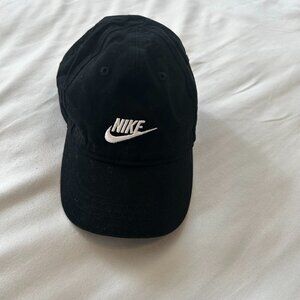 Nike Infant Black Ball Cap One Size Adjustable Logo – Pre-Owned Good Condition